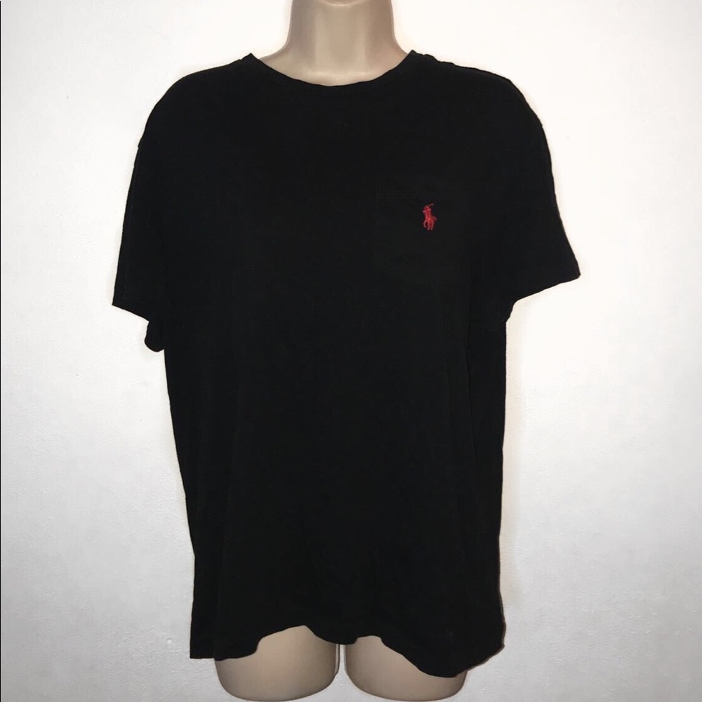 Ralf Lauren T-shirt.